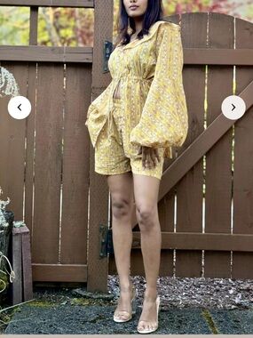Vintage style ethically made set